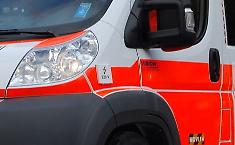 Operaio 28enne resta folgorato mentre lavora in una cabina elettrica: ricoverato in prognosi riservata