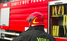 Migrante fugge dal centro di permanenza per i rimpatri di Pian del Lago e precipita in una scarpata: recuperato dai vigili del fuoco