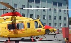 Niscemi, incendia le erbacce nel terreno e viene travolto dalle fiamme: trasferito in elisoccorso