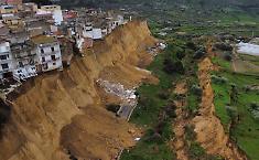 Frana a Niscemi: 311 immobili per gli sfollati e in arrivo i primi contributi economici