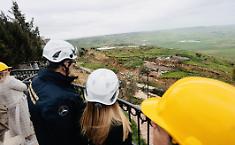 Frana a Niscemi: Meloni annuncia decreto da 150 milioni di euro e ammortizzatori per agricoltori e lavoratori FOTO