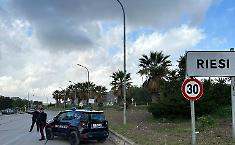 Posto di blocco carabinieri a Riesi