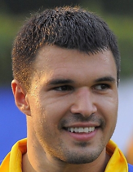 Calcio, l'attaccante Valeri Bojinov dice s&igrave; al Catania