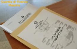 Non versavano la tassa di soggiorno, 17 albergatori indagati a Taormina