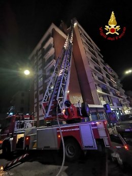 Catania, allarme per una caldaia mal funzionante: arrivano i vigili del fuoco