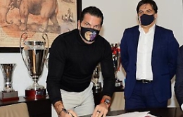 Calcio Catania, il sindaco Pogliese all'Agenzia delle Entrate:  «Agevolare transazione fiscale»