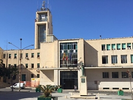 Gela, le casse municpali in rosso: gli stipendi dei comunali a rischio