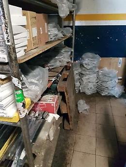 Catania, lavoratori "in nero" e sottopagati  in 4 esercizi commerciali