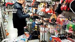Prodotti cinesi importati senza marchi: sequestro in provincia di Catania