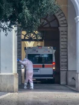 Coronavirus, prefetti italiani potrebbero requisire alberghi per quarantene