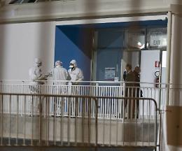 Lo sbarco dei 167 siciliani tornati da Malta. Una catanese: &laquo;Avevamo paura&raquo;