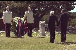 Foibe, Mattarella e Pahor l'omaggio alle vittime tenendosi per mano