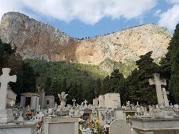Palermo, prime estumulazioni salme nel cimitero dei Rotoli