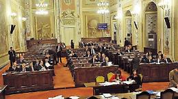 Finanziaria, sì a un maxiemendamento ma sub emendato: pioggia di fondi extraregionali