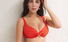 Che curve Georgina! La compagna di Ronaldo si "esibisce" sui social