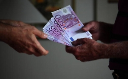 Catania, arrestato esattore del pizzo: chiedeva 7.000 euro al mese a imprenditore