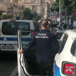 Giro di vite contro commercio abusivo a Catania e alla Fiera scatta la "rivolta"