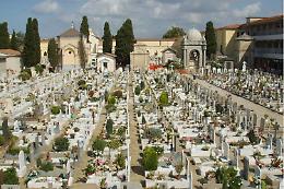 Denuncia M5S, al cimitero di Salemi bloccate sepolture