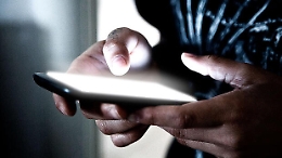 Catania, inviava messaggi alla moglie minacciando il femminicidio: allontanato da casa