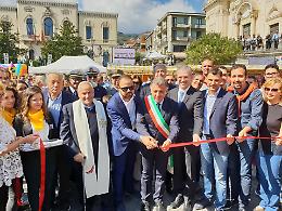 Zafferana apre l'Ottobrata ed è ancora un successo