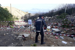 Messina, una discarica di amianto lungo il Torrente Pace