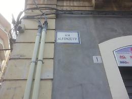 Catania: Via Alfonzetti guardate le macchine come sostano