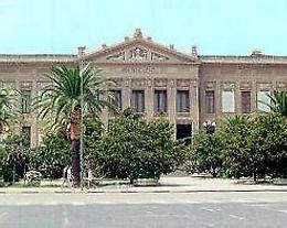 Messina, 105 scuole su 156 non a norma: slitta l'inizio delle lezioni?