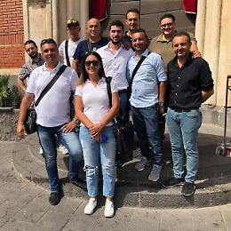 Catania: la 1° municipalità accende l'albero di Natale in Piazza Palestro