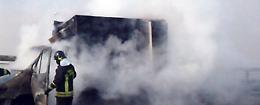 A fuoco mezzo pesante sulla Ss 626 nel Nisseno: nessun ferito