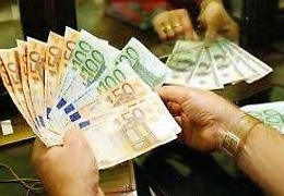 Mascali, il padre era morto da cinque anni ma lei continuava a incassare la pensione