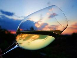 Nicosia Etna Winefest, 
domenica a Trecastagni
il via tra degustazioni
e premi all'informazione