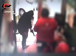Catania, rapine a mano armata a tabaccherie e distributori, sei arresti