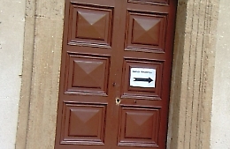 Qualcuno si è introdotto all'interno degli uffici anagrafe del palazzo municipale di Sciacca