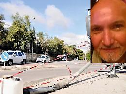 Caltagirone, padre di 4 figli  muore schiantandosi con l'auto contro un palo