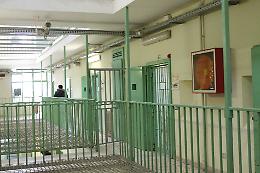 Trapani, trafficante di droga albanese evade dal carcere: in città è caccia all'uomo