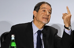 Sicilia senza speranza, il governatore Musumeci: «Ci vorranno 20 anni per renderla competitiva»