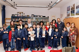 Zafferana Etnea, gli scacchi "entrano" a scuola
e Vittorio e Chiara rappresenteranno la Sicilia