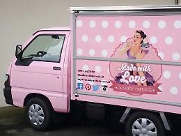 &laquo;Da oggi lavor&ograve; in piena legalit&agrave;&raquo;, a Catania arriva il s&igrave; alla dolceria ambulante