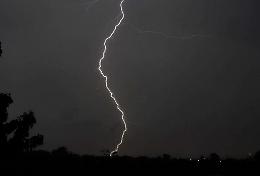 Fulmine sul Duomo di Monreale, caduti calcinacci