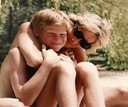 Harry e Meghan, ecco a quanto ammonta l'eredità lasciata al figlio da lady Diana