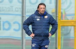 Calcio Catania, il tecnico Raffaele sempre più in bilico dopo l'ultimo ko: ecco tutte le ipotesi