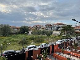 Catania: al Parco Alan Turing le erbacce sono più alte degli alberi