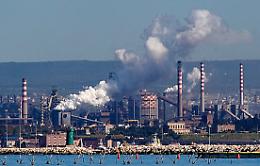 Operaio cade da un ponteggio alla Lukoil di Priolo e resta ferito