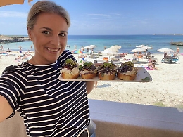 Giusi Battaglia, una nuova "star" ai fornelli in tv: &laquo;Onoro le cose belle della vita&raquo;