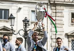 Chiellini a Mattarella: «Vittoria dedicata a lei, ai milioni di italiani e a Davide Astori»