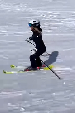 Diletta Leotta a St. Moritz &egrave; (quasi) una campionessa sugli sci