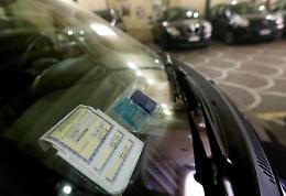 Auto assicurate restavano senza copertura, la truffa sulle Rca scoperta a Palermo: «Attenzione a scegliere la compagnia»