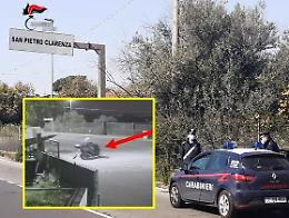 Ruba uno scooter ma le telecamere lo inchiodano: denunciato