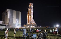 Nel 2025 il ritorno dell'uomo sulla Luna, ecco i 13 punti candidati per l'allunaggio