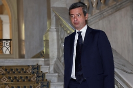 Dl aiuti ter: Orlando, stop alle delocalizzazioni selvagge